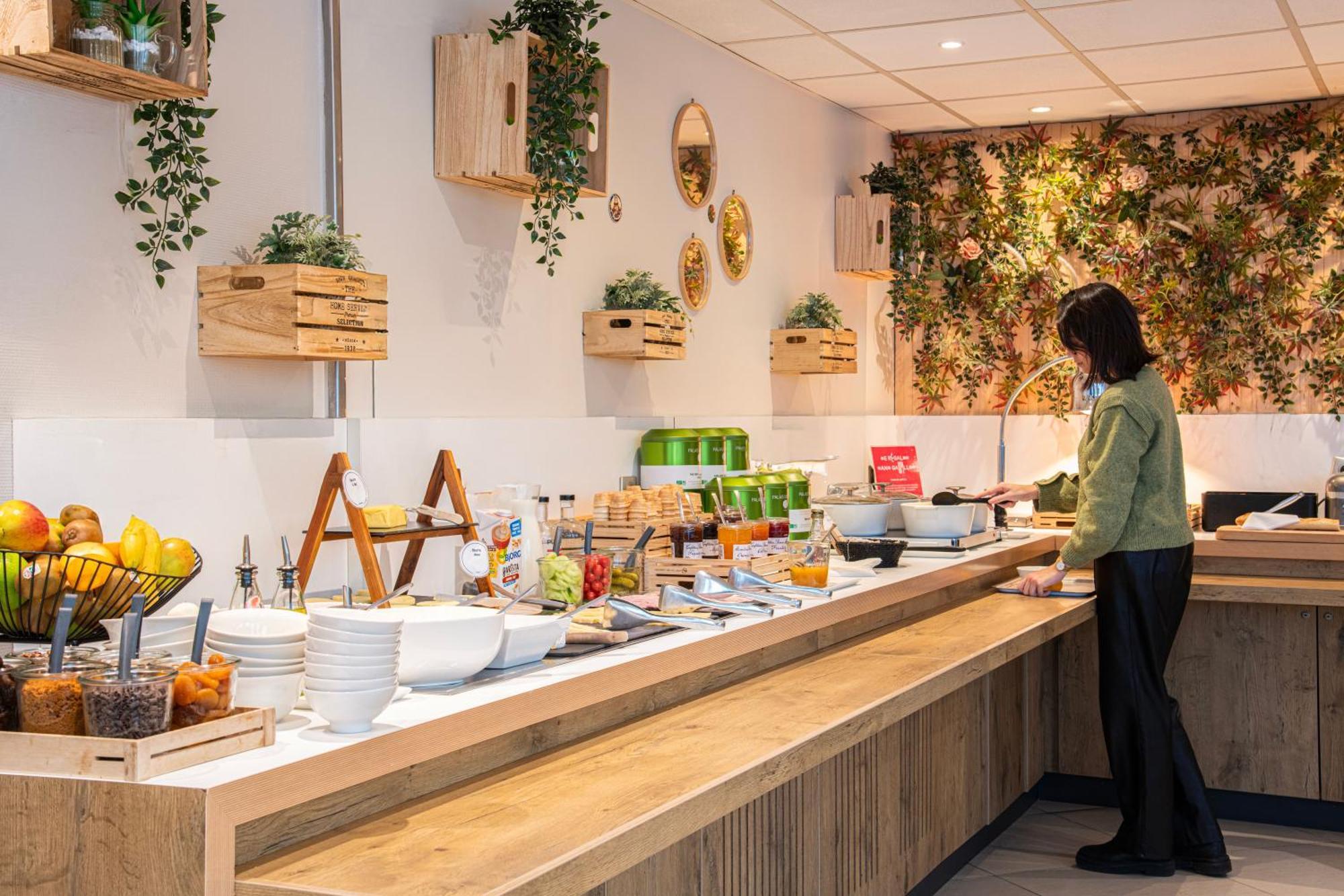 Ibis Paris Gare Du Nord Chateau Landon 10Eme Luaran gambar