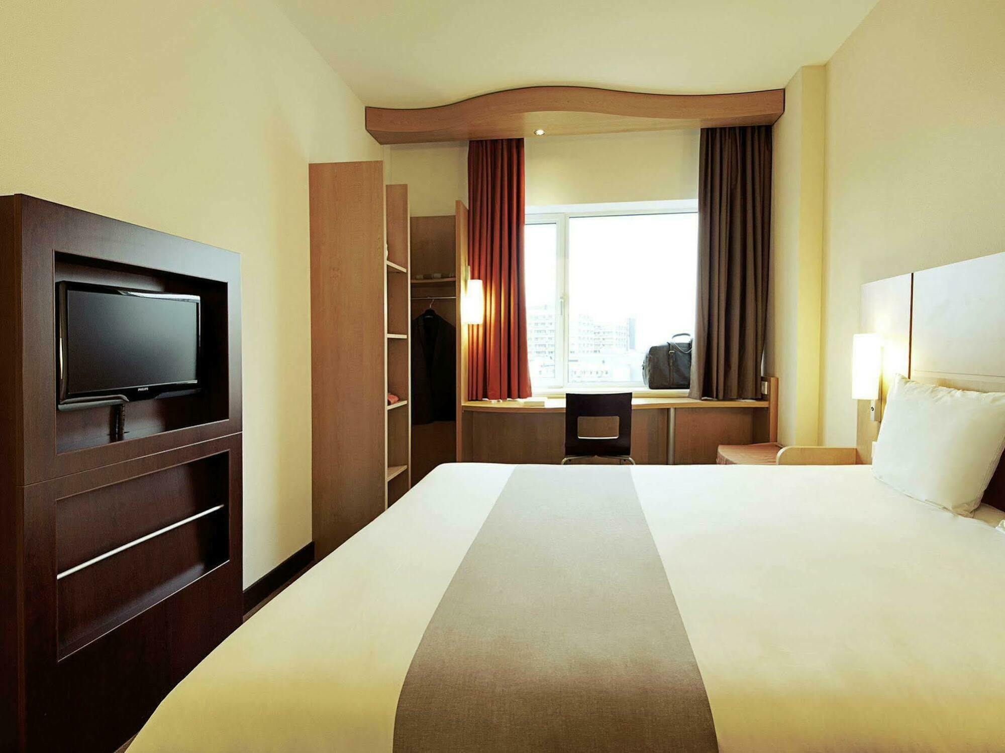 Ibis Paris Gare Du Nord Chateau Landon 10Eme Luaran gambar